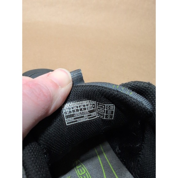 KEEN Kids Size 5 Chandler CNX Outdoor Lifestyle Shoes Hiking Grey Green Elastic - Picture 7 of 8